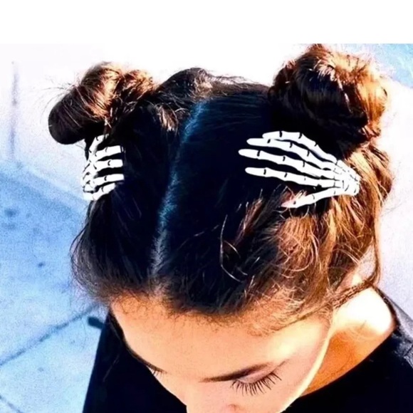 Skeleton Hand Hair Clips Gothic Emo Punk Style Halloween Costume Bones Skeleton - Picture 8 of 9